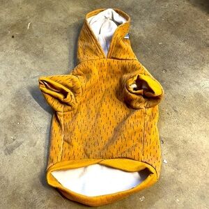 Medium size dog reindeer, outfit with hood